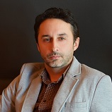Carlos Gómez director de hotel